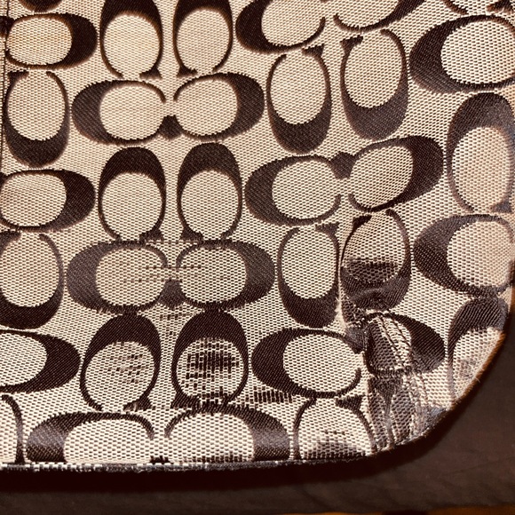 Coach Handbag Large - Picture 5 of 6